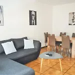 Nell\'Incantevole Citta Vecchia Di Locarno